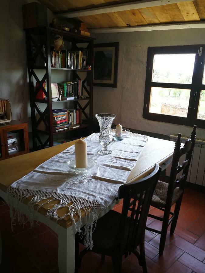 La Casa Dels Ocells (Adults Only) Bed and Breakfast Granollers de Florejacs Exteriör bild