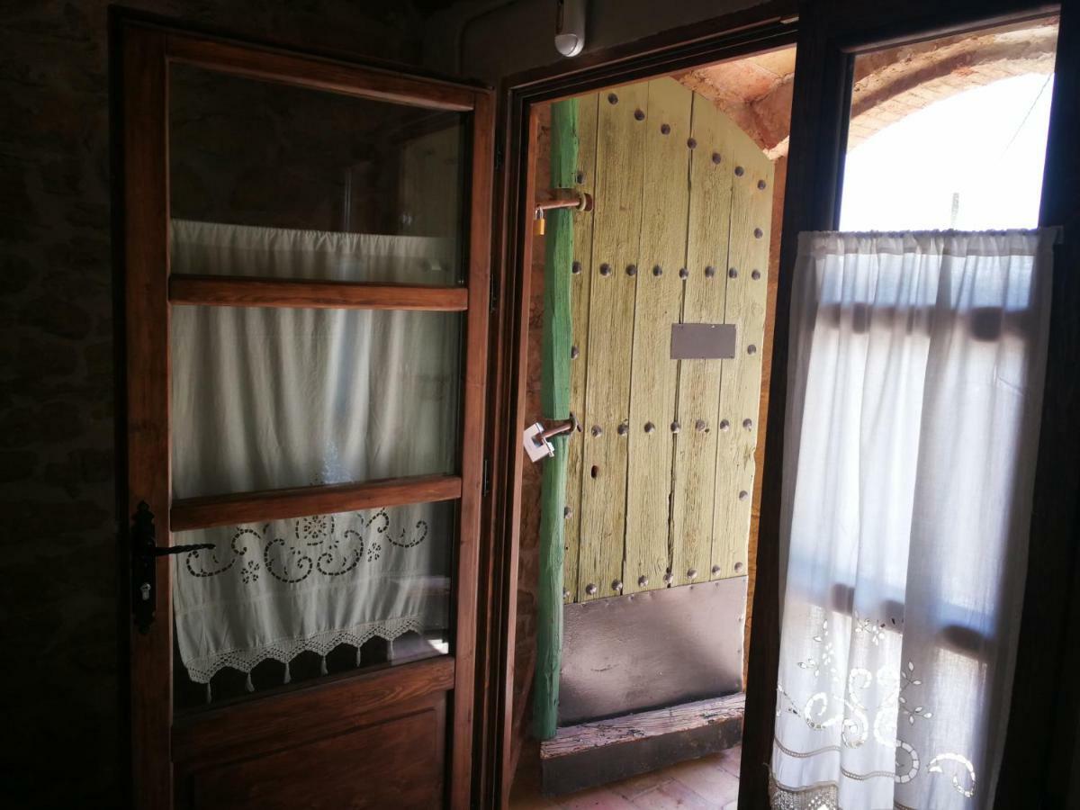 La Casa Dels Ocells (Adults Only) Bed and Breakfast Granollers de Florejacs Exteriör bild