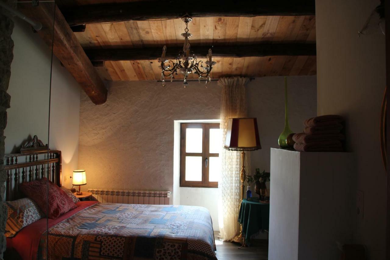 La Casa Dels Ocells (Adults Only) Bed and Breakfast Granollers de Florejacs Exteriör bild