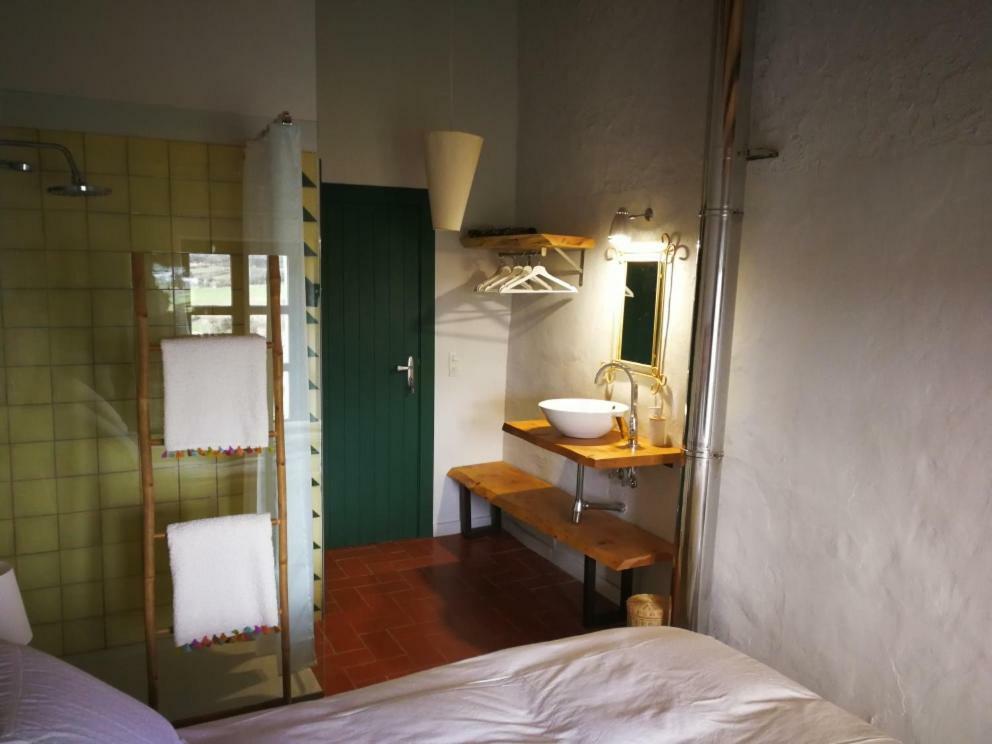 La Casa Dels Ocells (Adults Only) Bed and Breakfast Granollers de Florejacs Exteriör bild